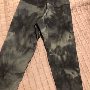 Zyia size 4 leggings excellent condition
